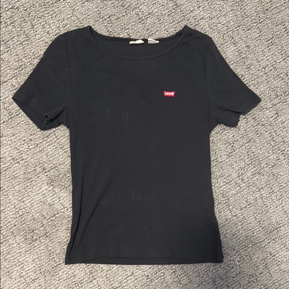Levi's Black Fitted Short Sleeve Tee with Red Accent